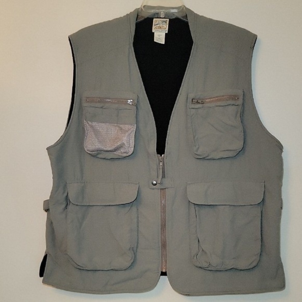 TravelSmith‎ Mens XXL Utility Fishing Vest Sage Green Fleece Lined Multi-Pocket